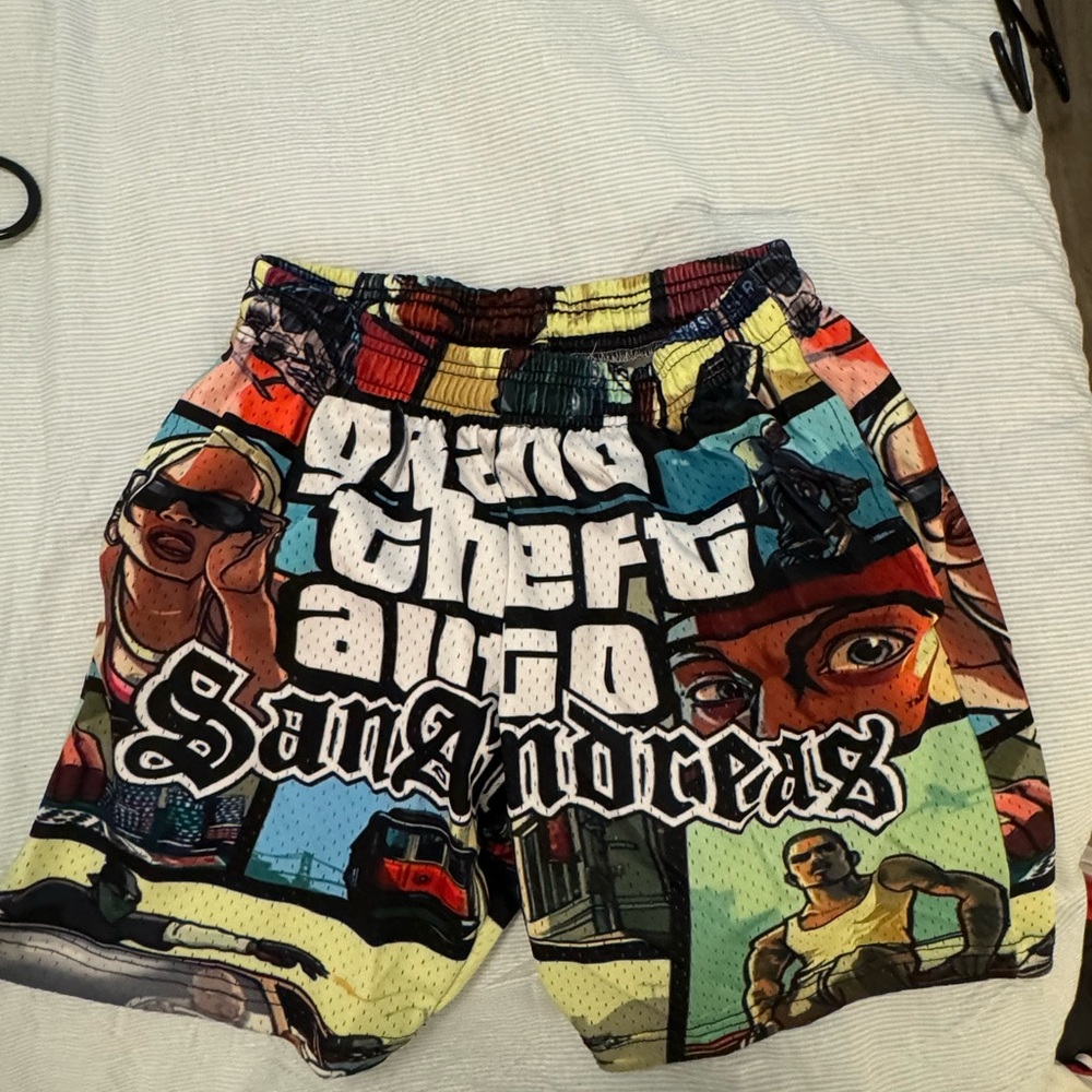 GTA shorts